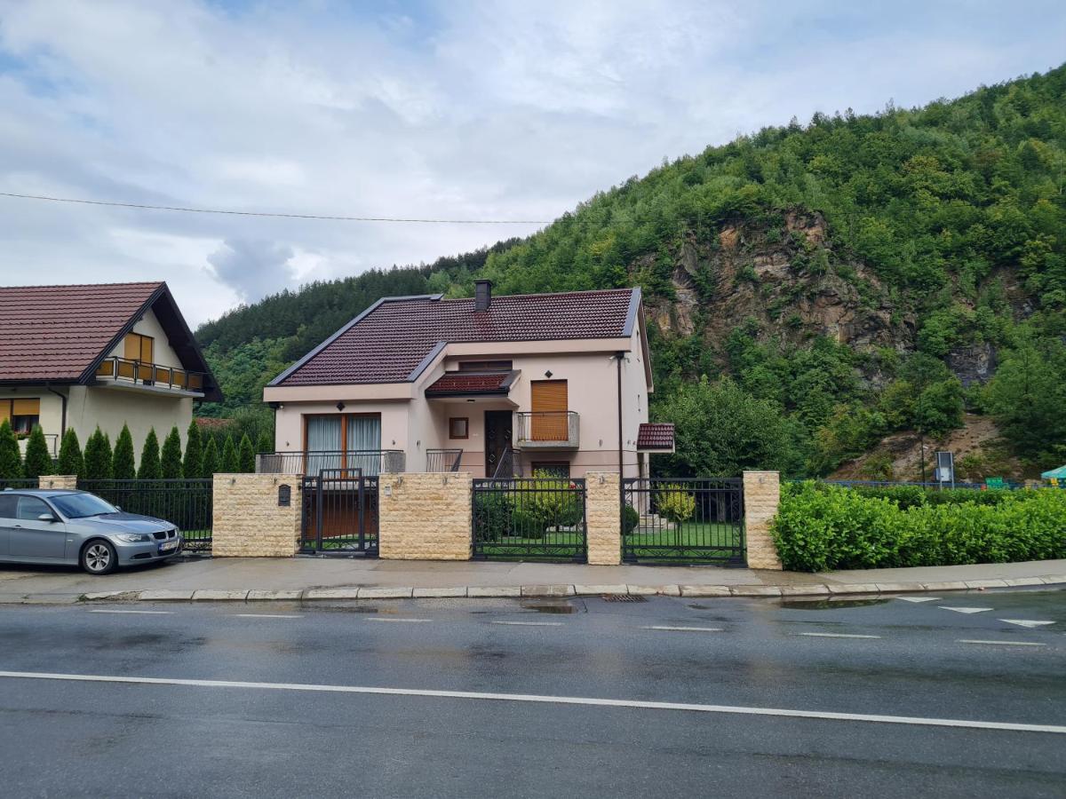 Apartmani Minjevic Bijelo Polje Eksteriør billede